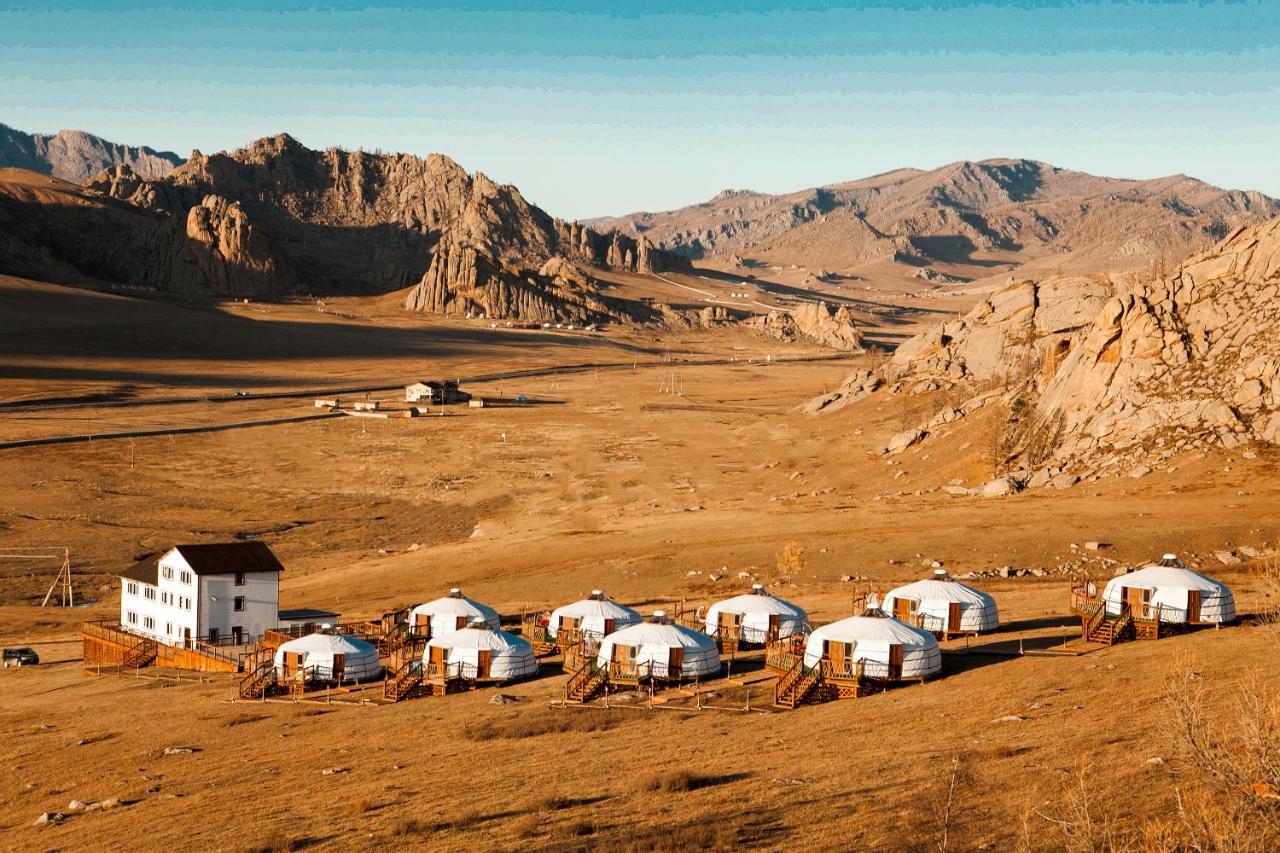 Terelj Resort Bayan Bulagiin Hural Exterior photo