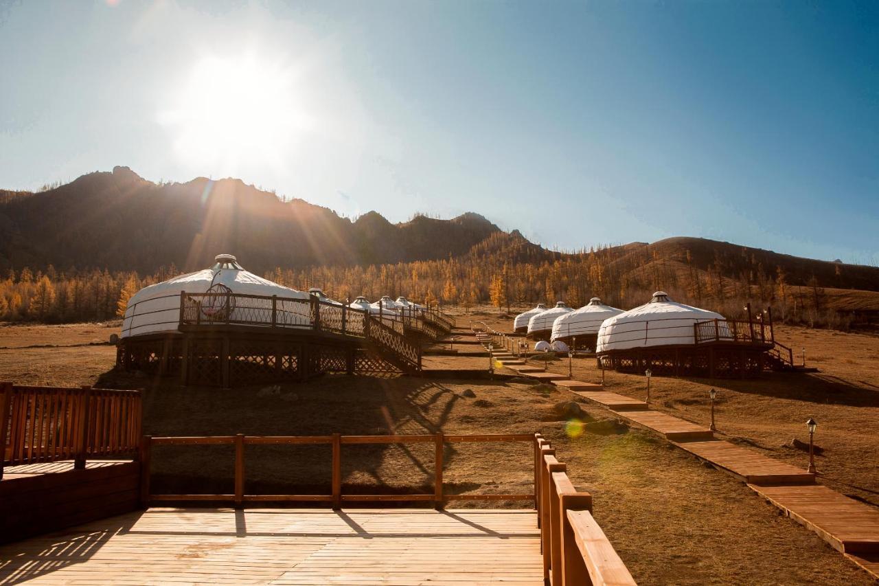 Terelj Resort Bayan Bulagiin Hural Exterior photo
